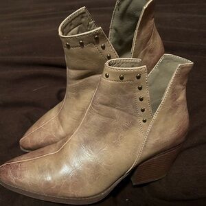 Buckle booties